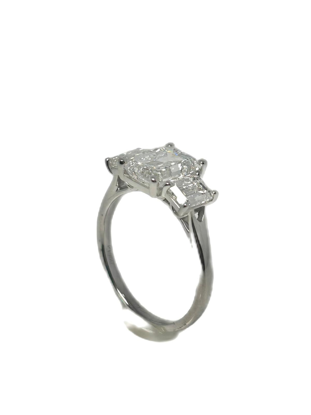 Lab diamond 3.07ct emerald cut trilogy ring