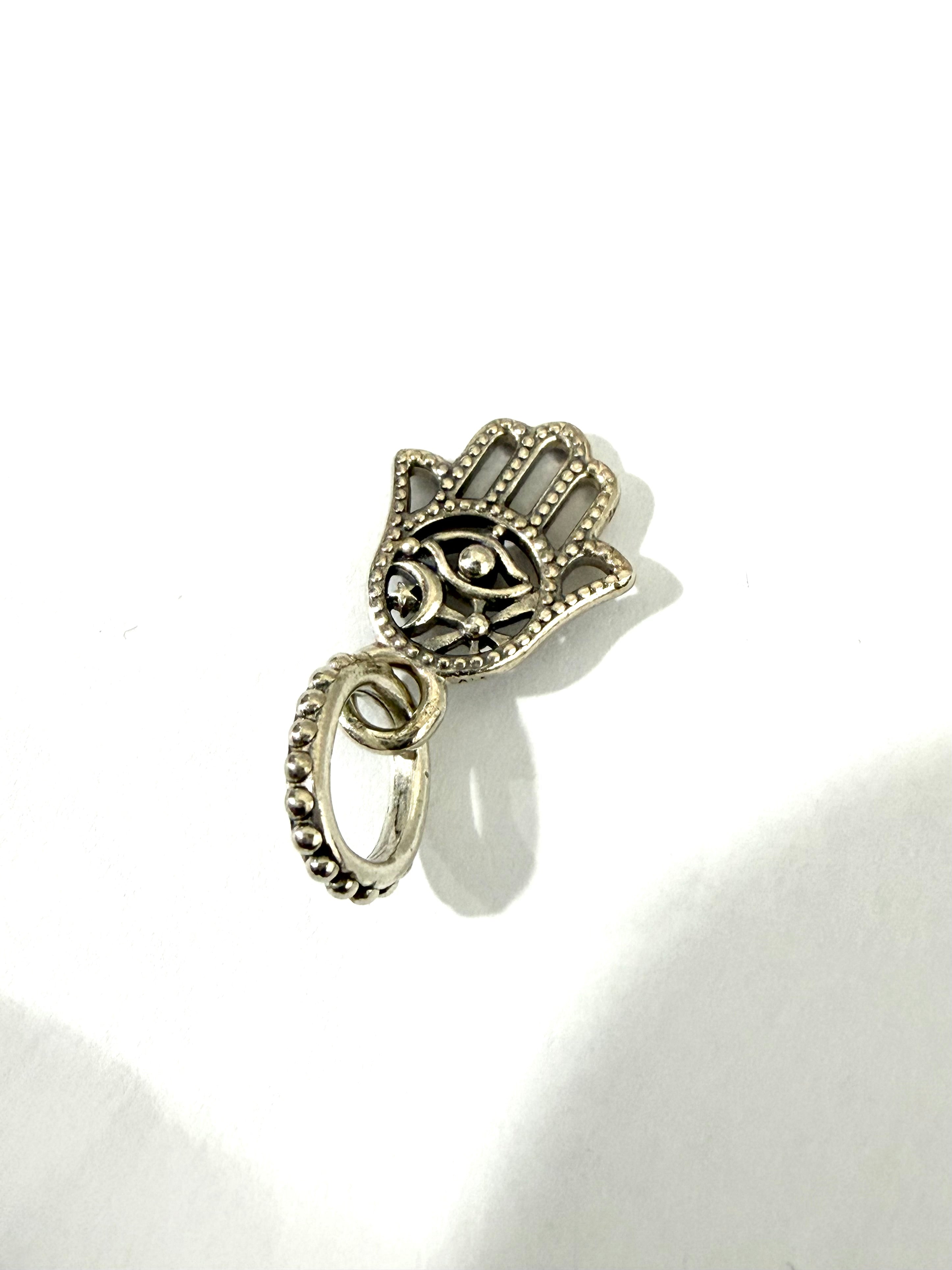 Pandora hamsa hand protective dangle charm
