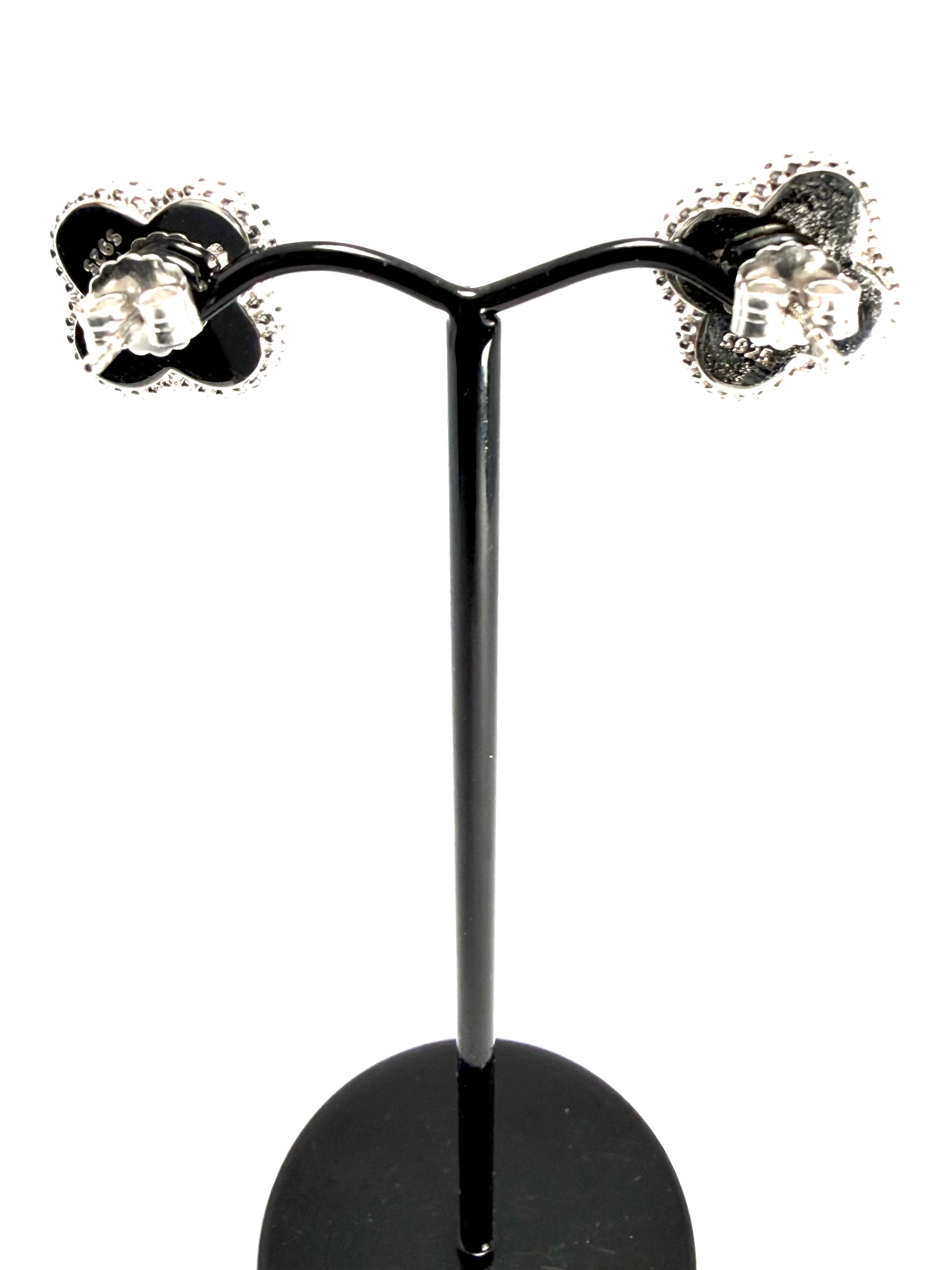 Silver black 4 leaf clover stud earrings