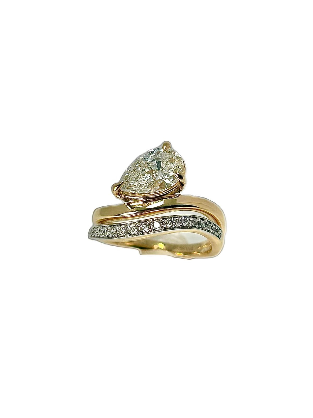 Lab diamond 1.56ct pear shape ring