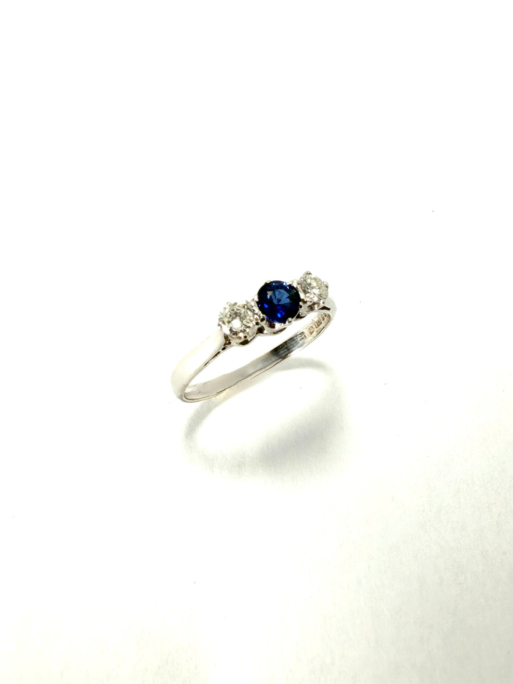 3 stone diamond & sapphire vintage ring