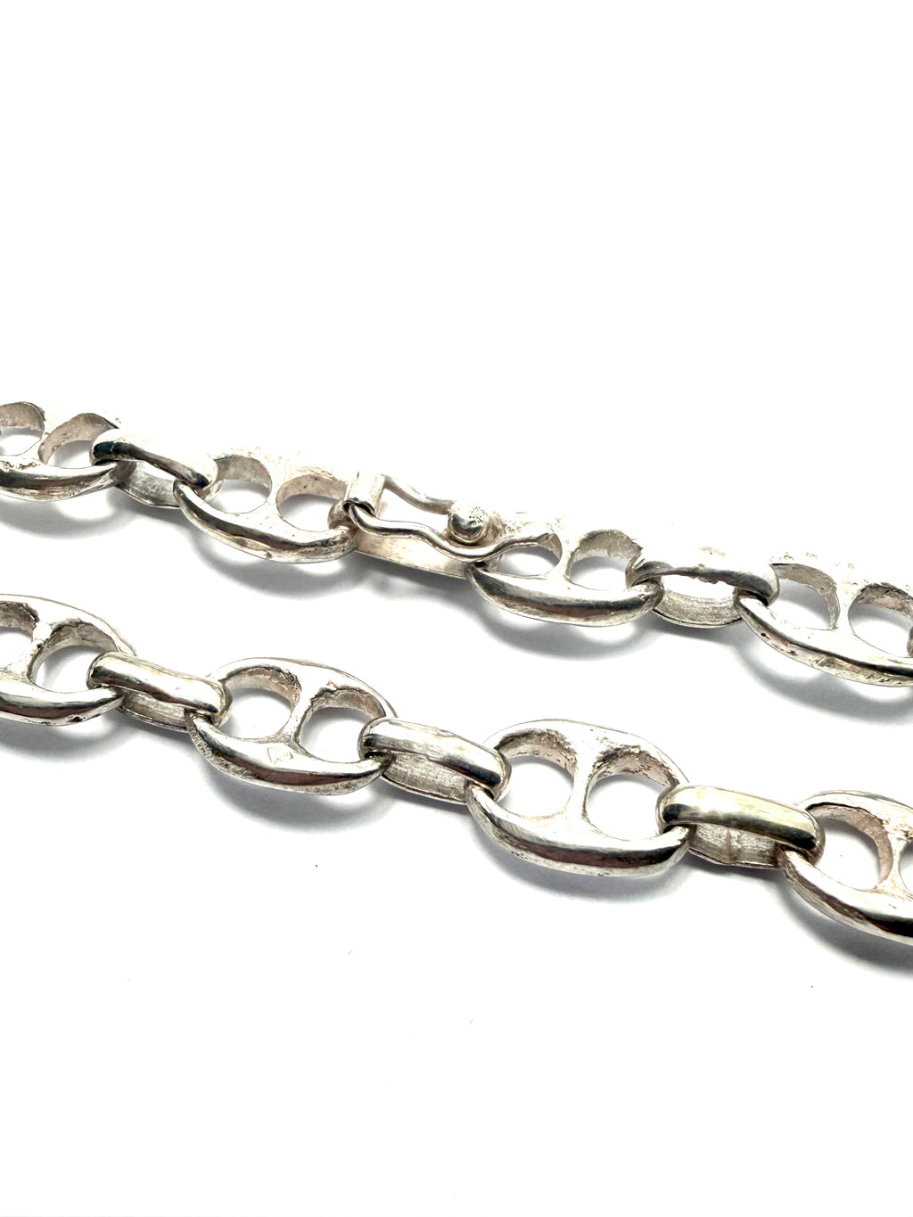Gucci link silver chain