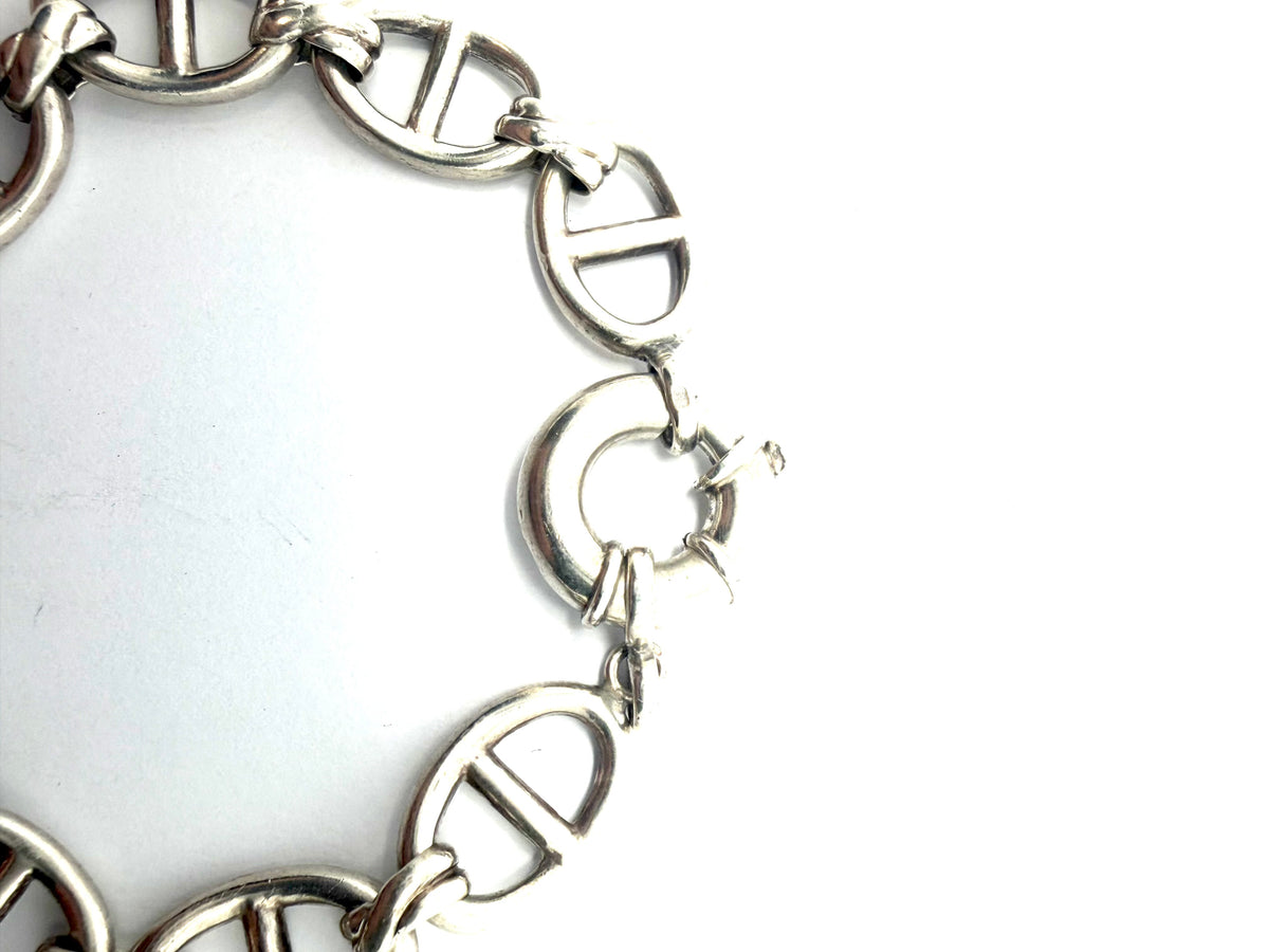 Bar link bracelet
