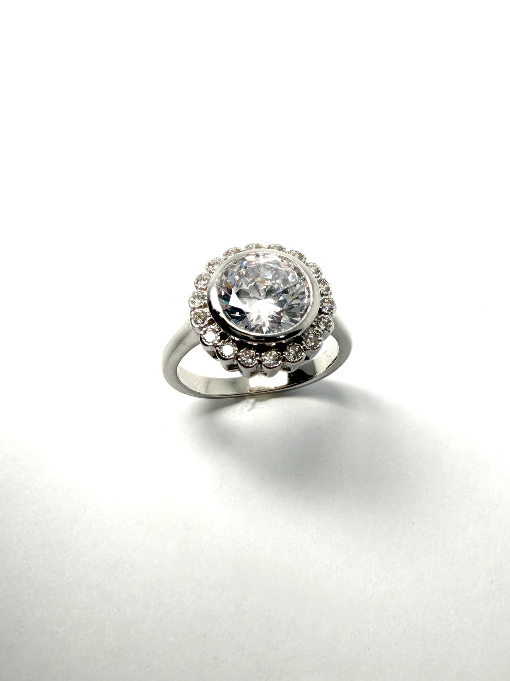 Silver cubic zirconia stone halo ring
