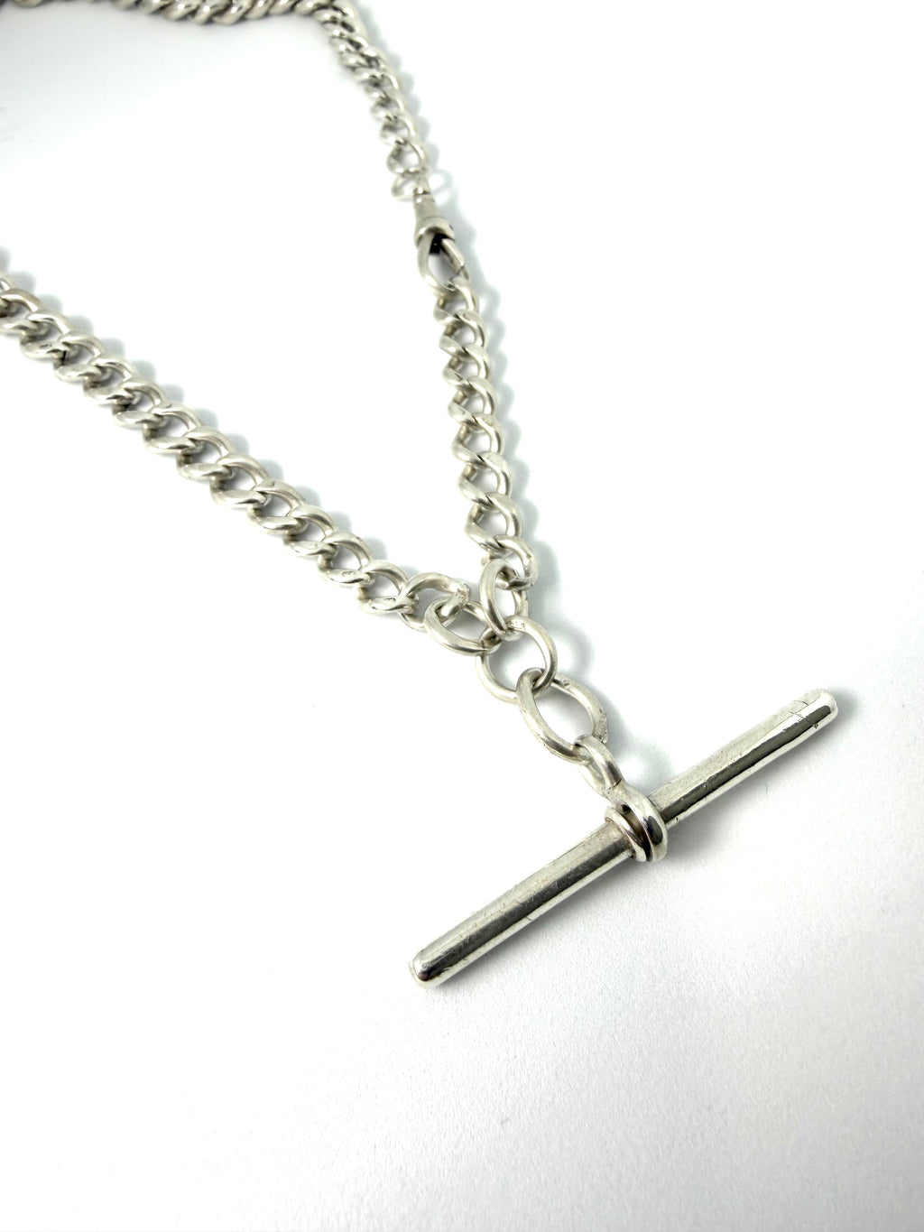 Silver T-bar necklace