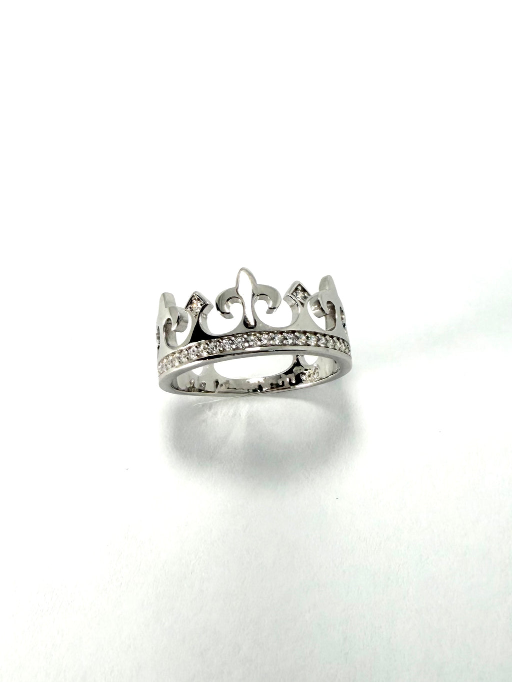 Silver cubic zirconia crown ring