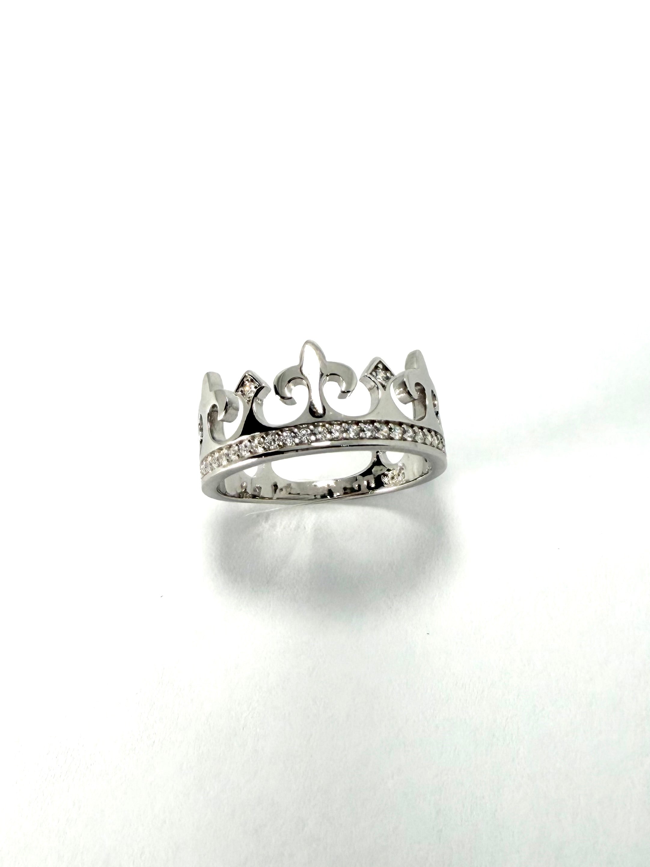Silver cubic zirconia crown ring