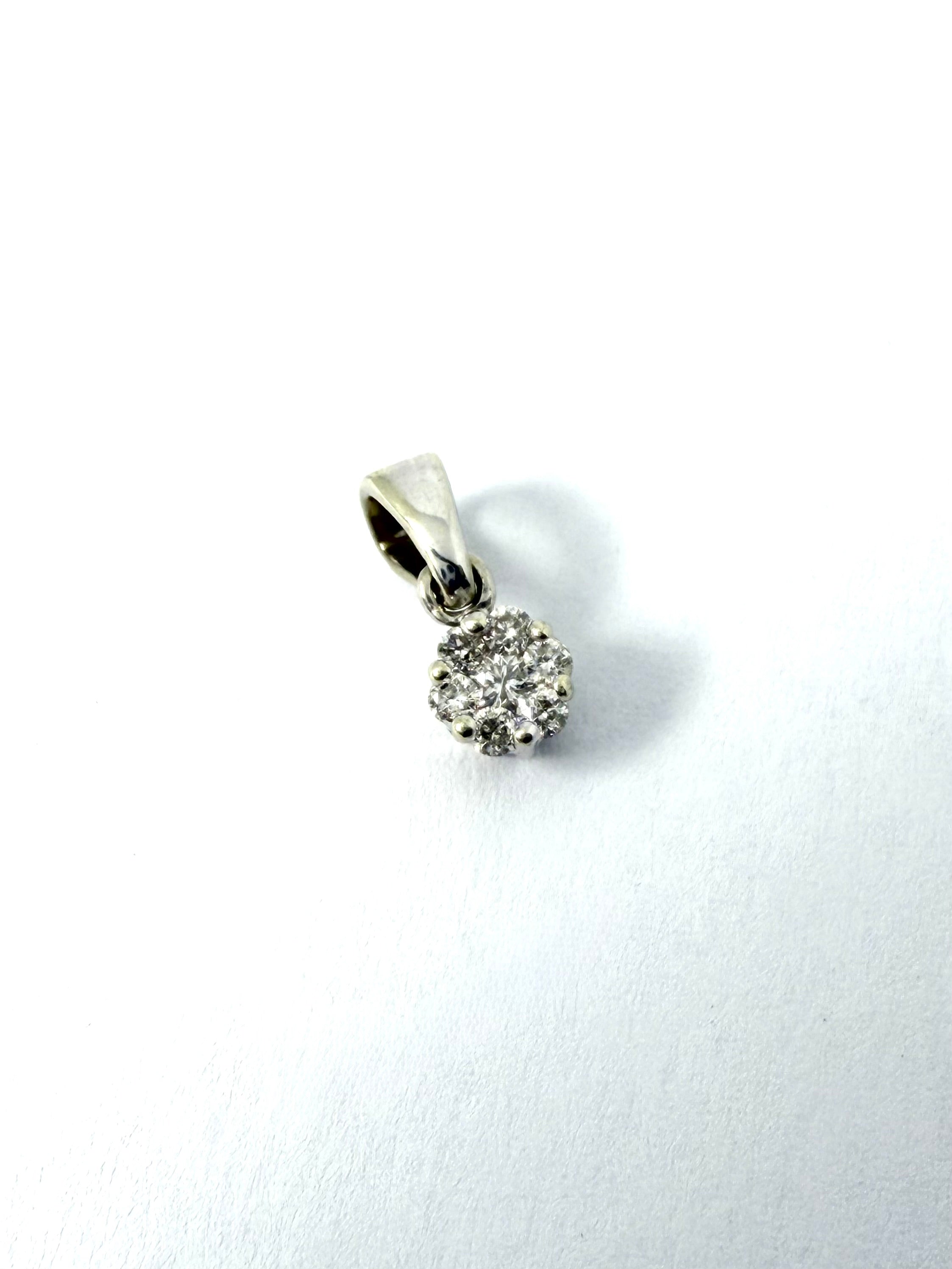 9ct white gold diamond multi-stone pendant