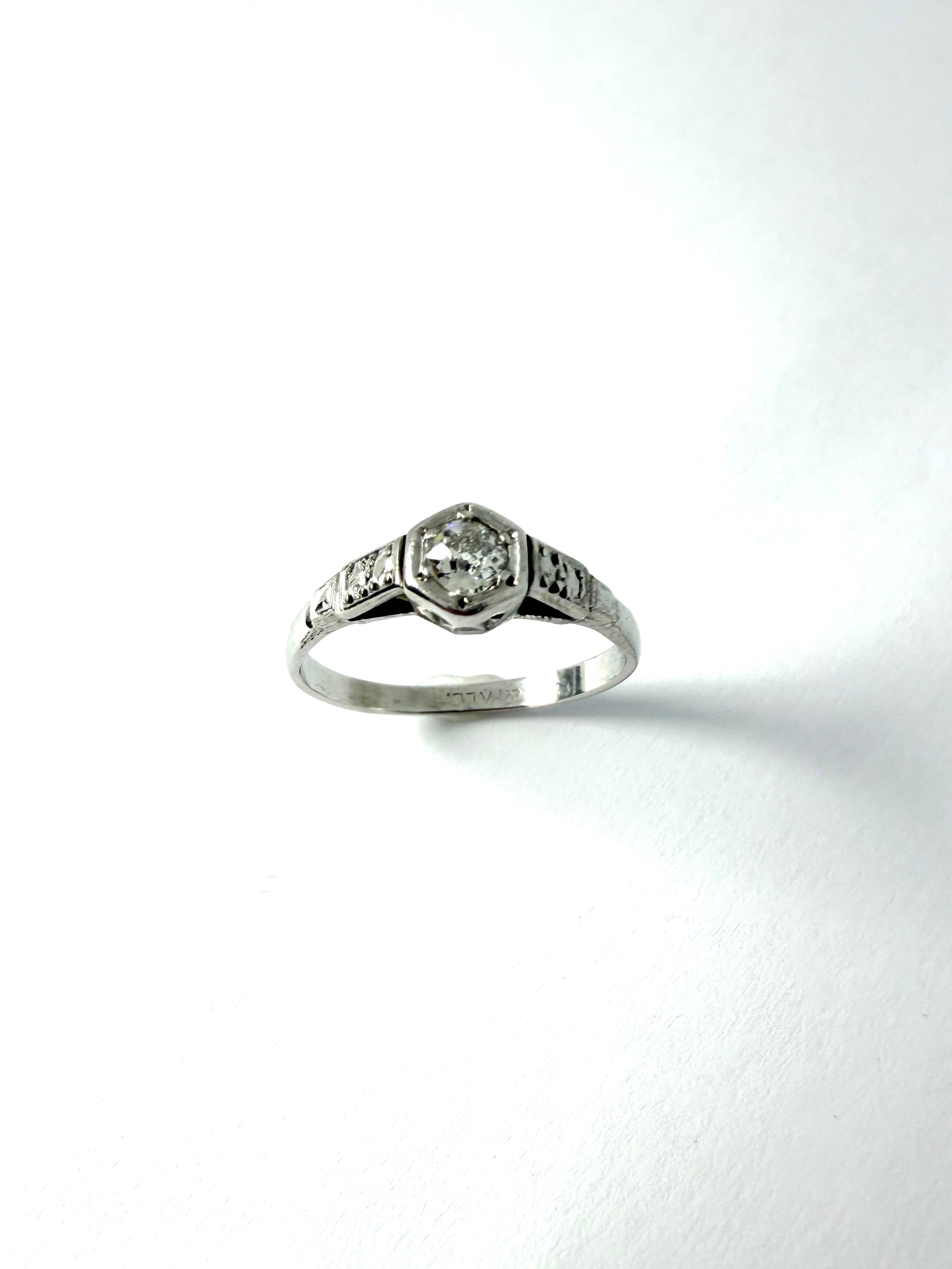 9ct and palladium old cut diamond solitaire ring