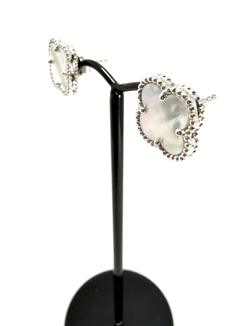 Silver mother of pearl 4 leaf clover studs