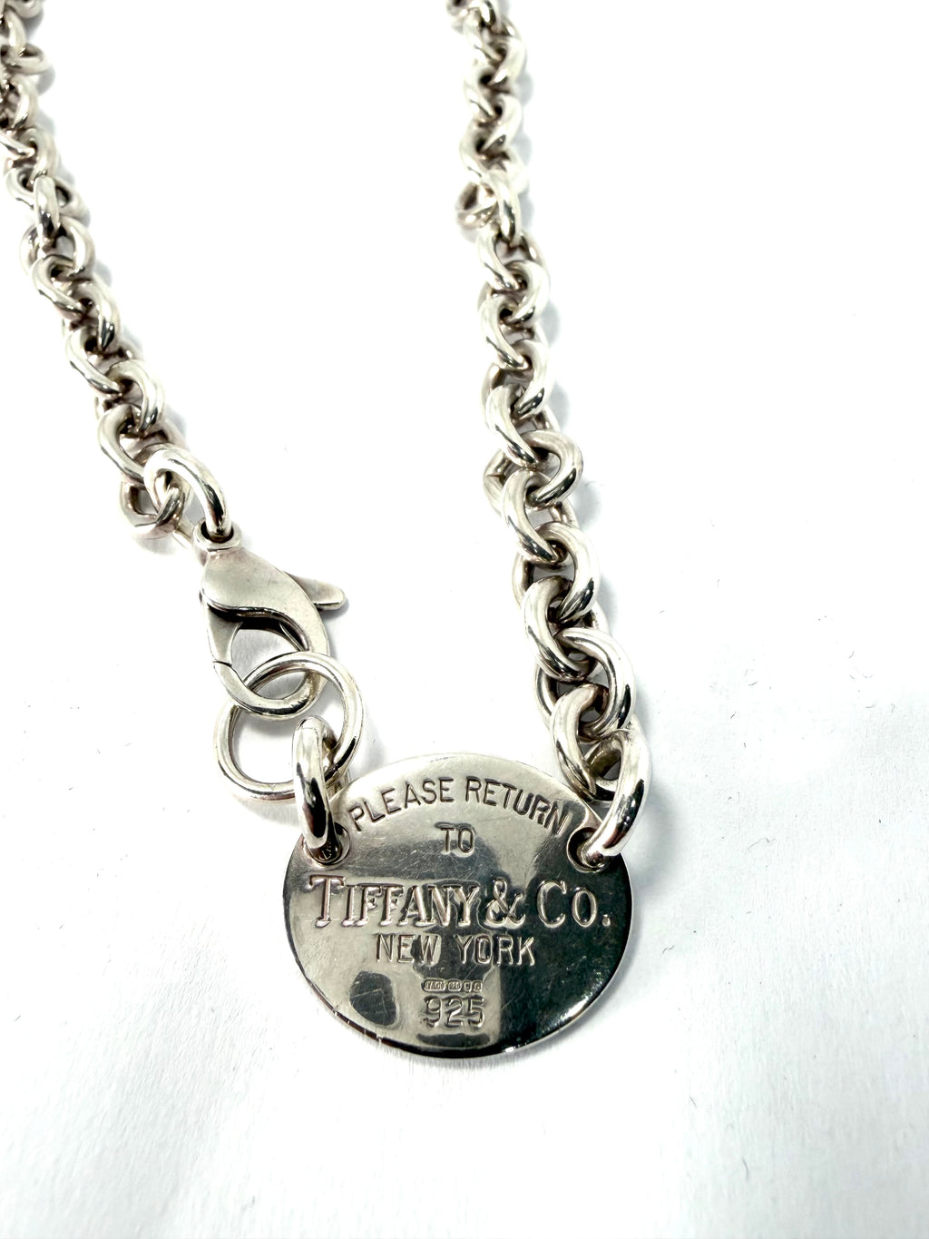 Original tiffany & co oval tag sterling silver necklace