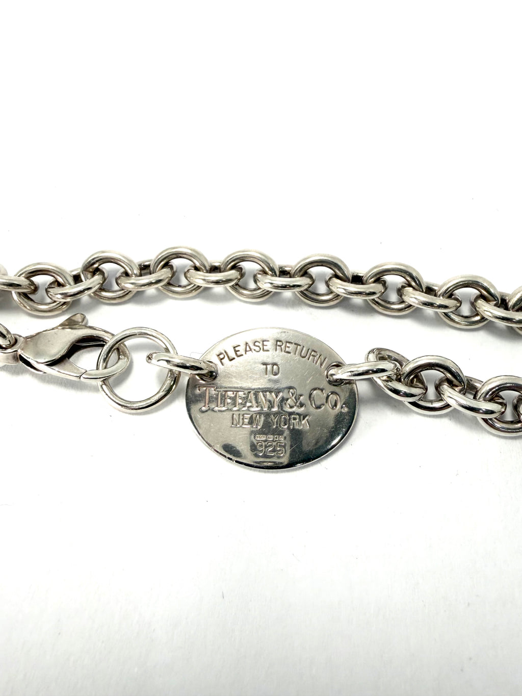 Original tiffany & co oval tag sterling silver necklace